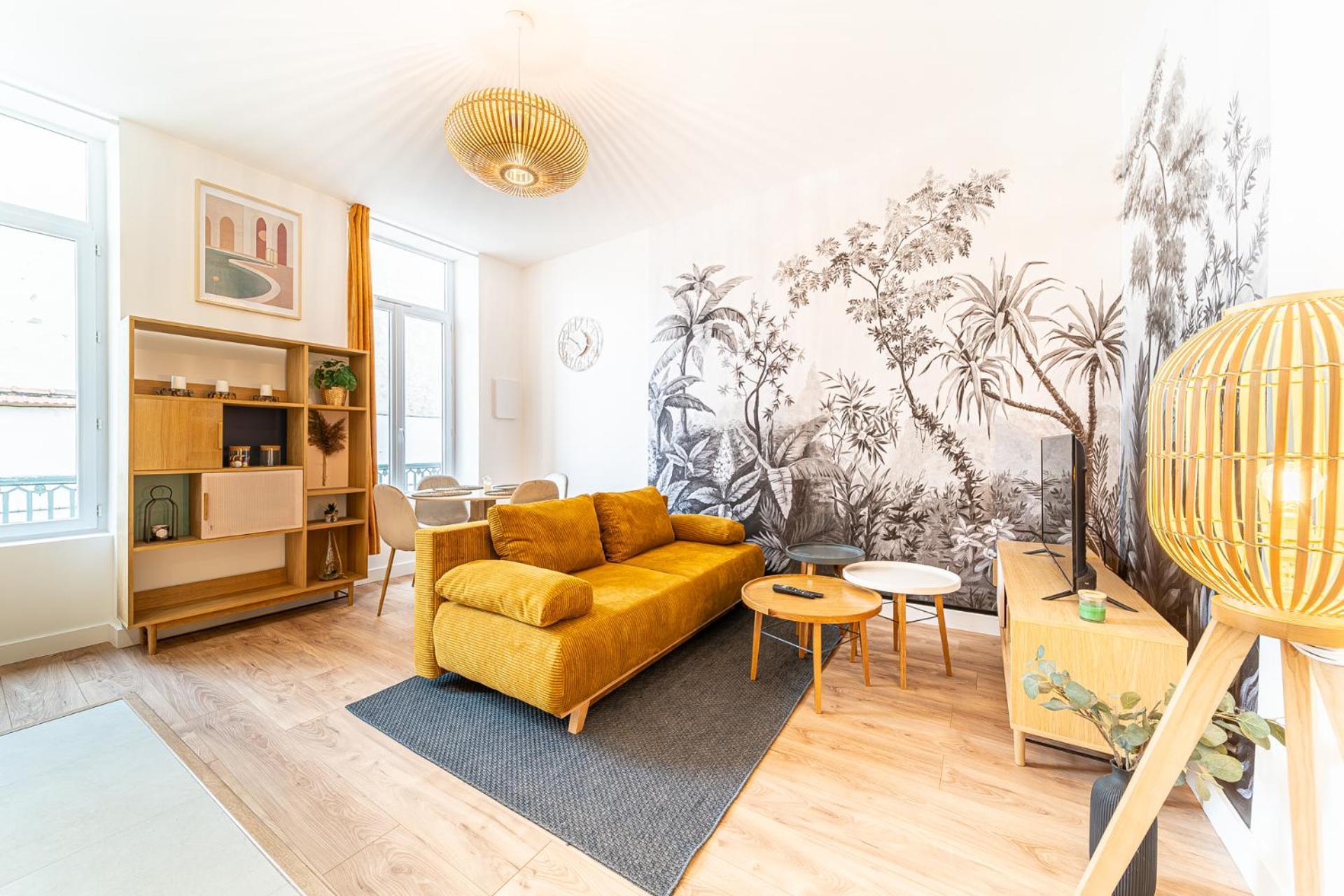 Le Marietton Appartement Cosy A Deux Pas Du Metro Valmy Lyon Exteriör bild